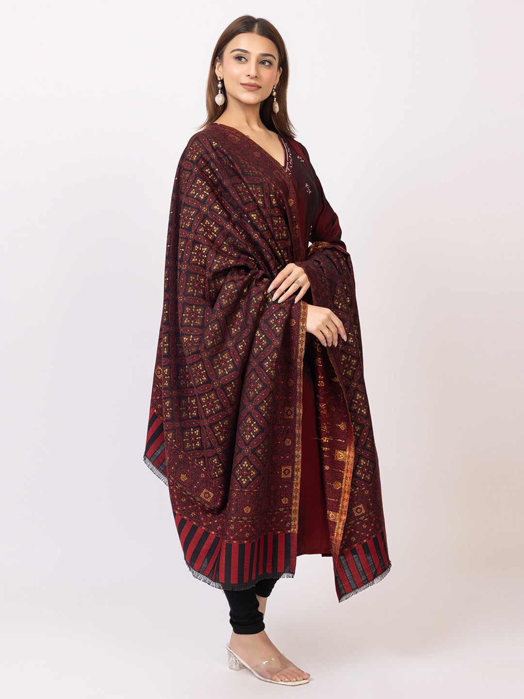 Tillaari Red-Black Traditional Motif Shawl