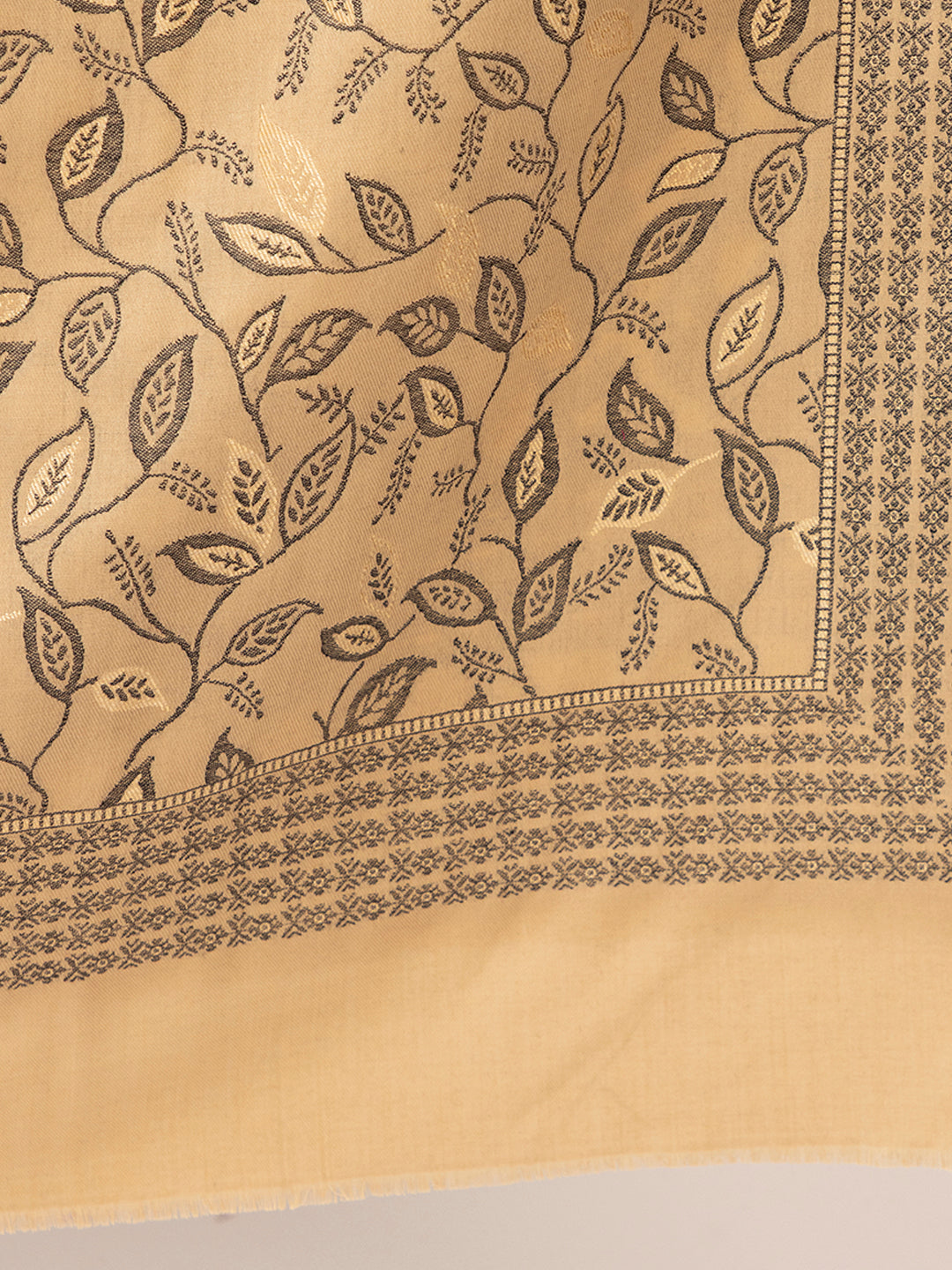 Tillaari Resham Shawl with Leaf and Geometric Border
