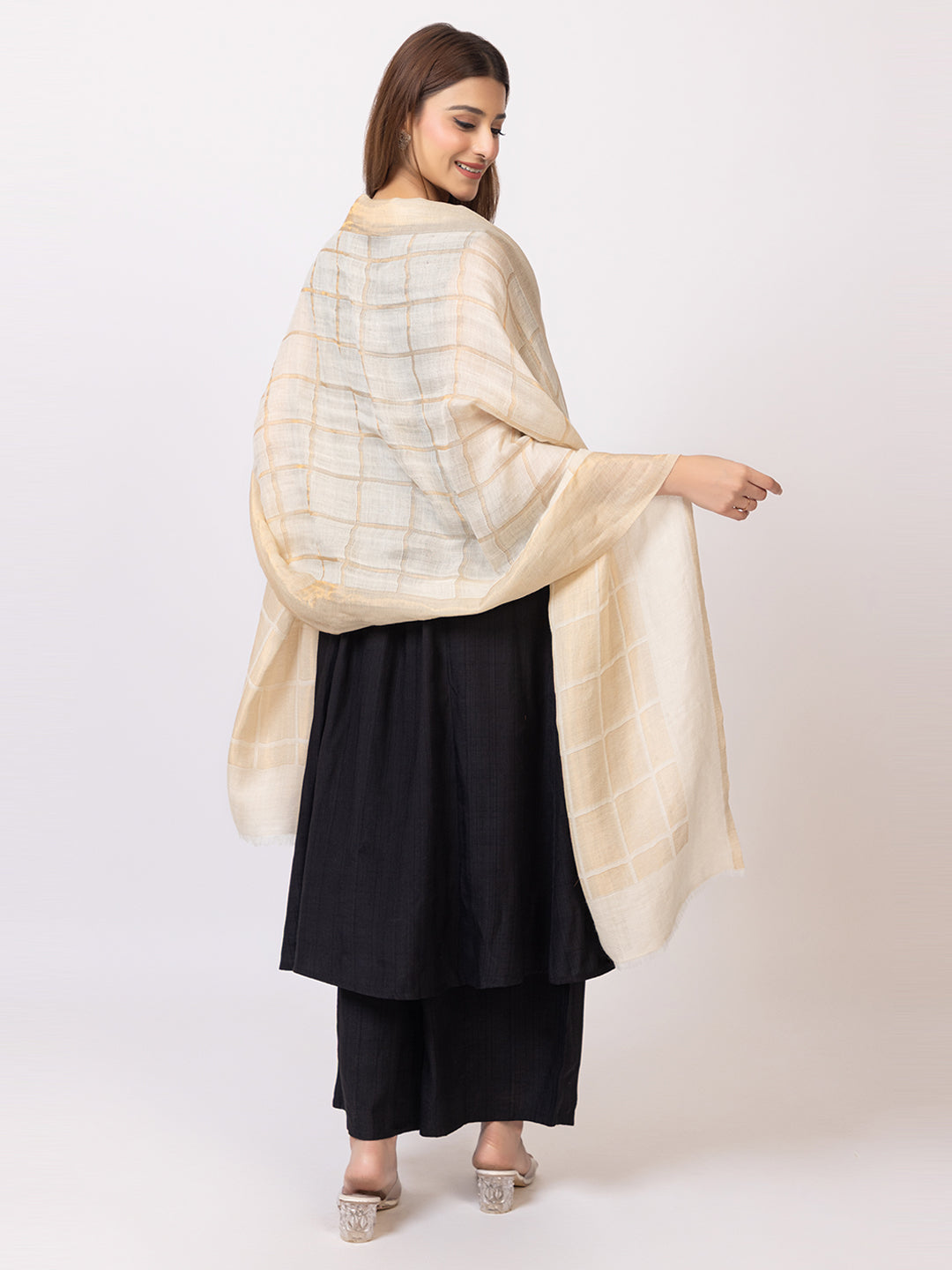 Tillaari Cream Gold Stole