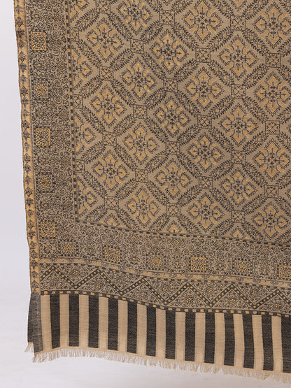 Tillaari Elegant Paisley and Floral Design