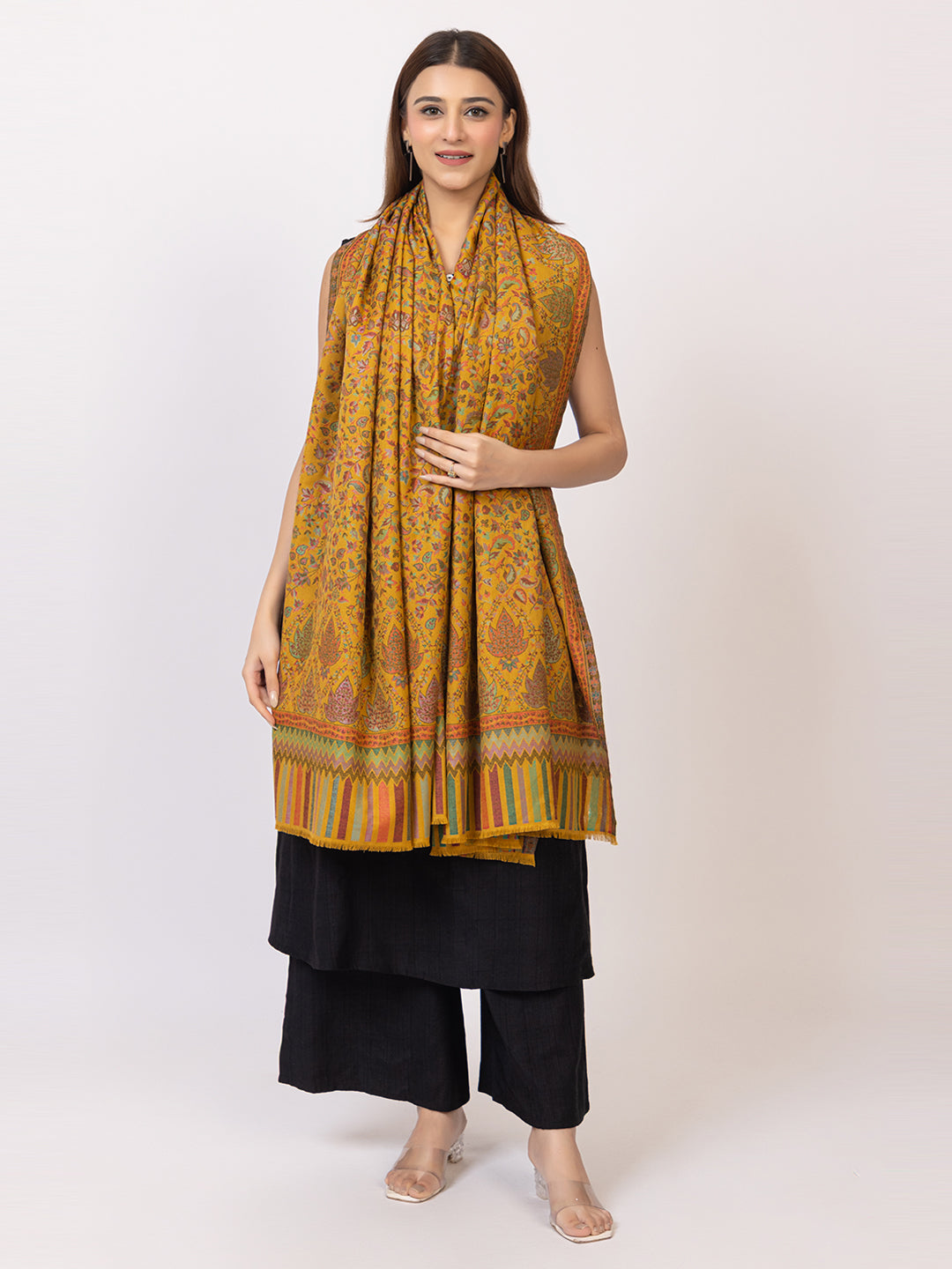 Tillaari Kaani Shawl with Traditional Kashmiri Design