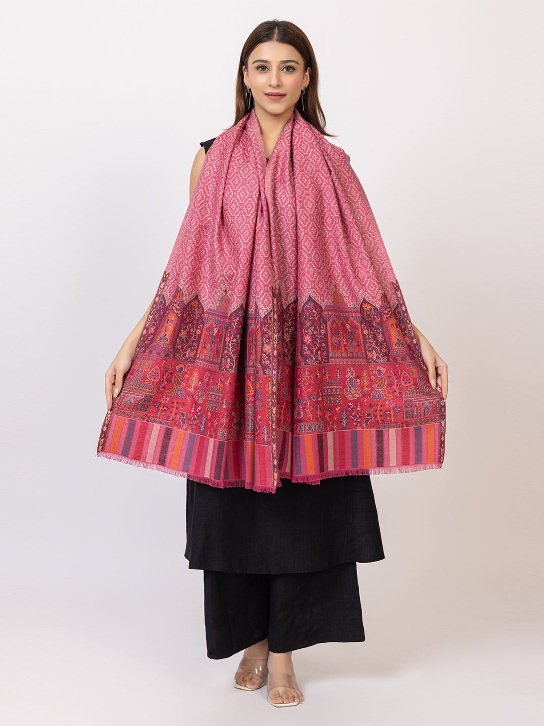Tillaari Ethnic Stole with Palace and Royal Court Motifs