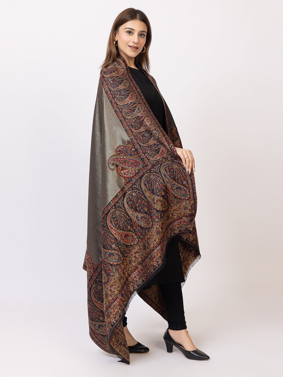 Tillaari Mettalic Shawl with Intricate Paisley and Floral Zari Base