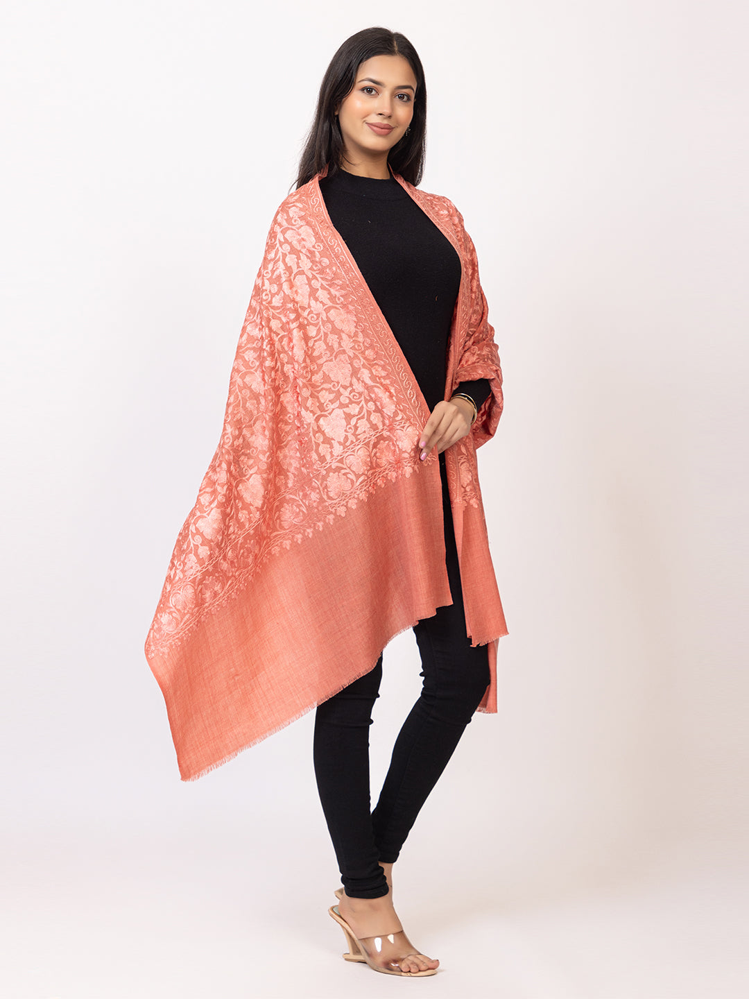 Tillaari Blooming Peach Stole with Embrodiery Jaal