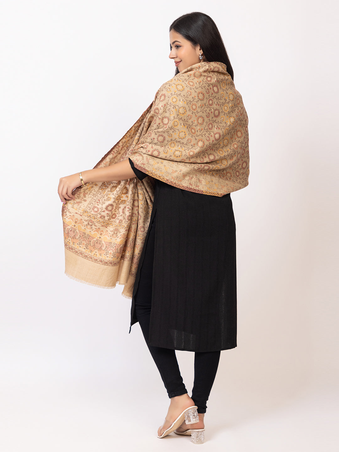 Tillaari Beige Shawl with Floral Jaal and Paisley Border