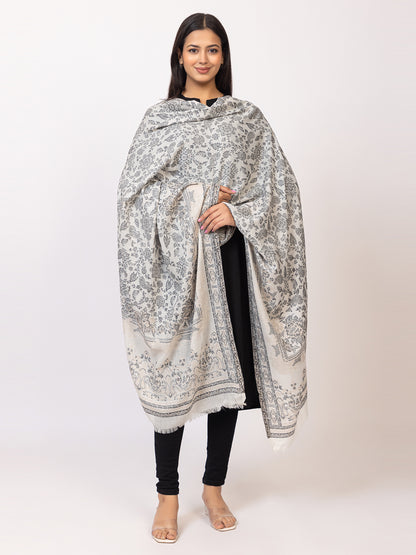 Tillaari Classic White-Grey Shawl draped in Floral Jaal Elegance