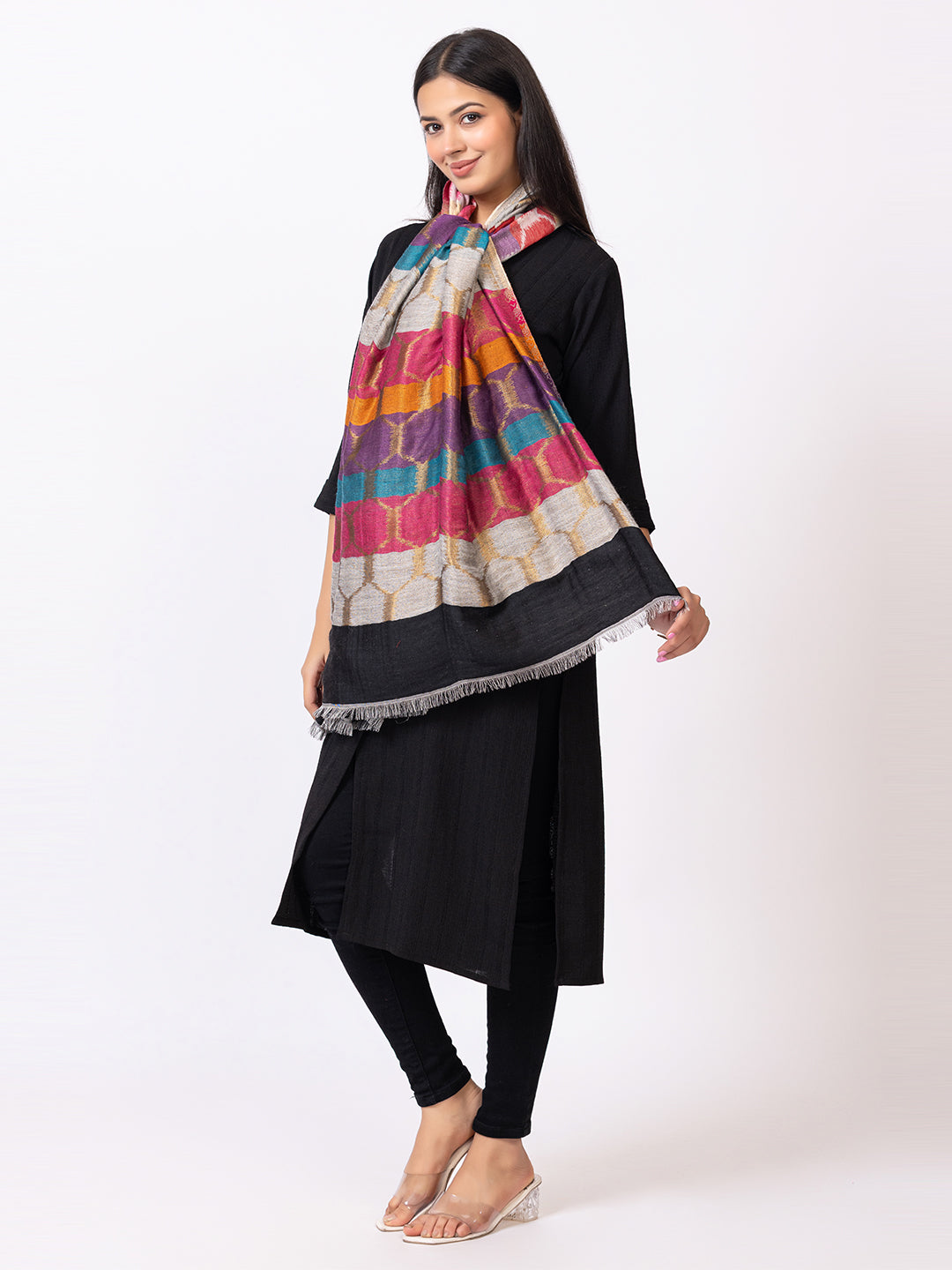 Tillari HoneyComb pattern with Multicolor Blocks