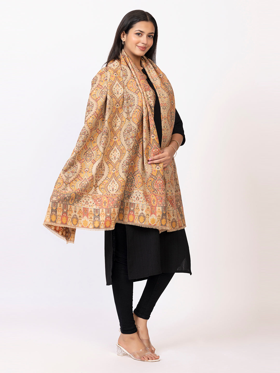 Tillaari Shawl with Traditional Paisley Motifs