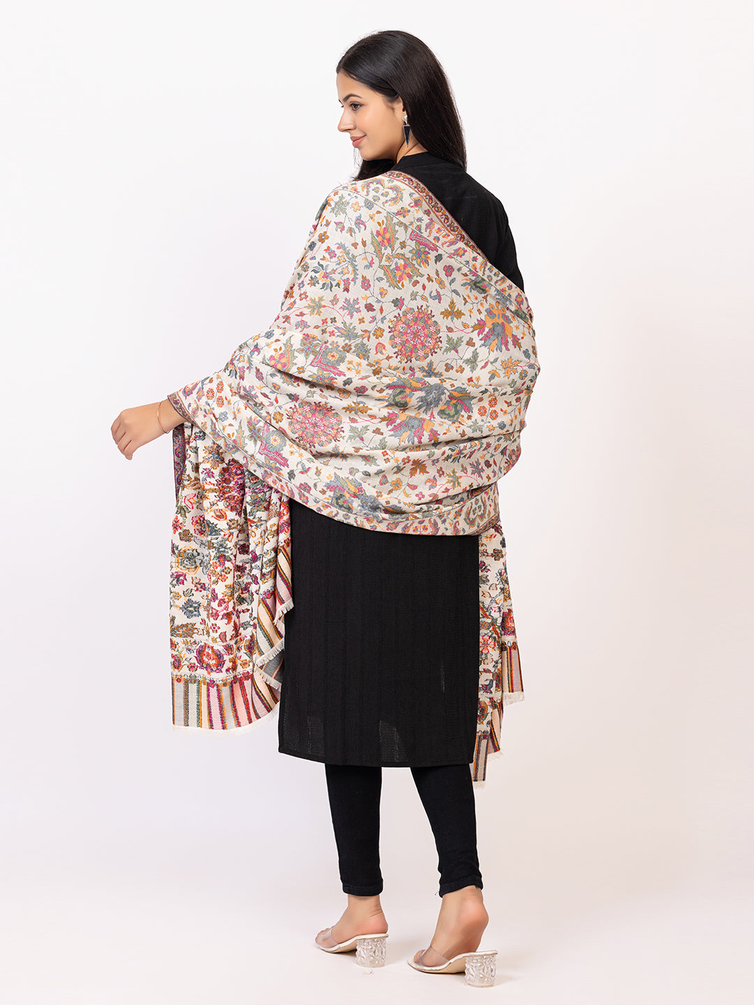 Tillaari Elegant Ivory Cotton Wool Shawl