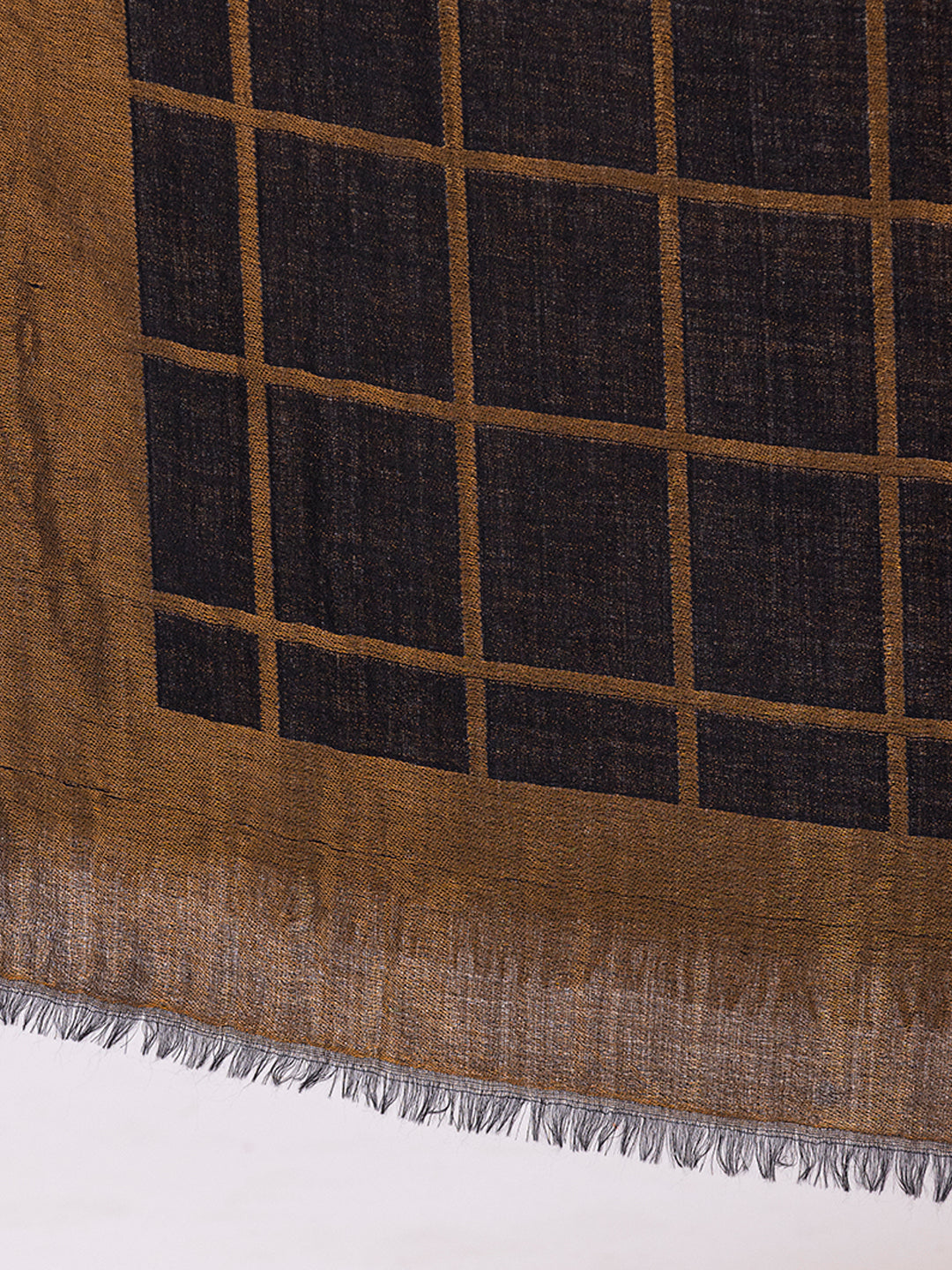 Tillaari Black Gold Stole