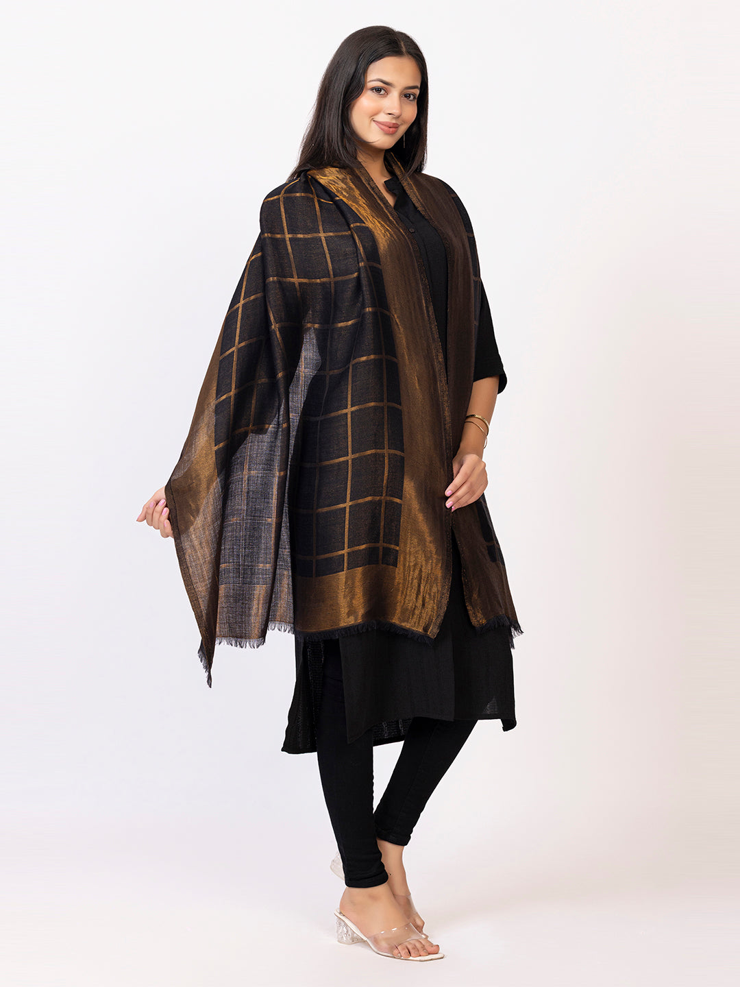 Tillaari Black Gold Stole