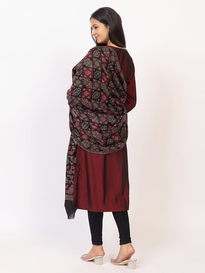 Tillaari Black Classic Checkered Shawl with Floral Motif Elegance