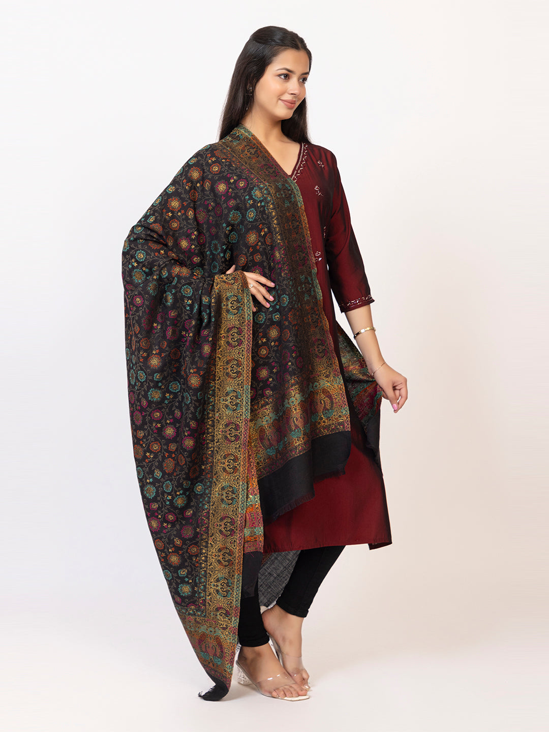 Tillaari Black Shawl with Floral Jaal and Paisley Border