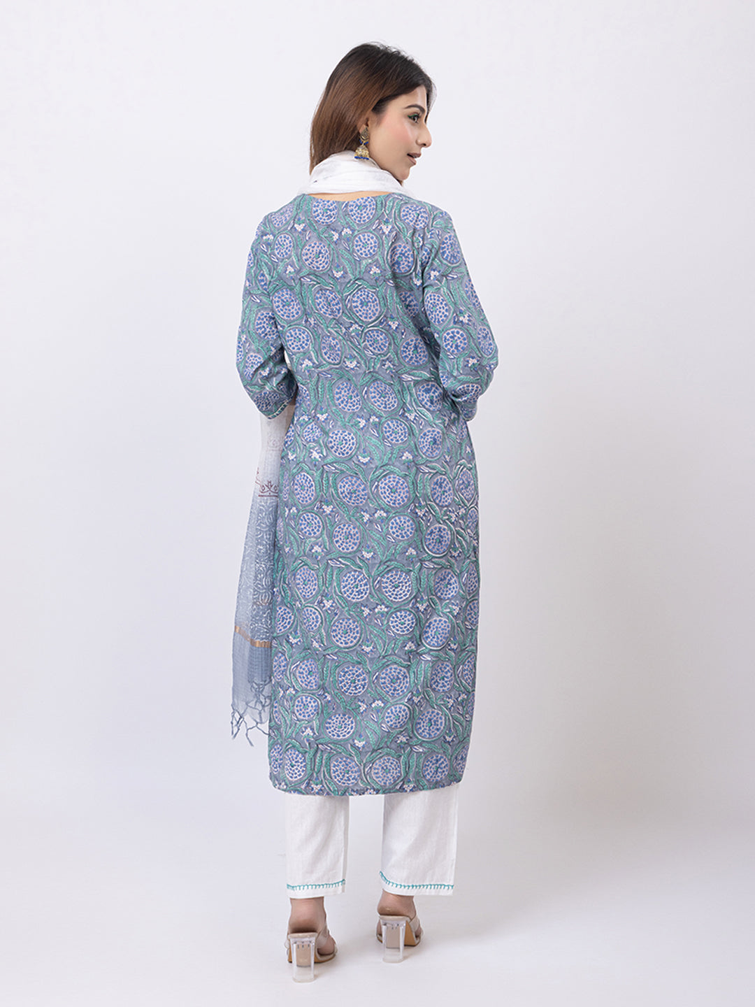 Tillaari Blue Printed Straight Kurta Set with Kota Doriya Dupatta