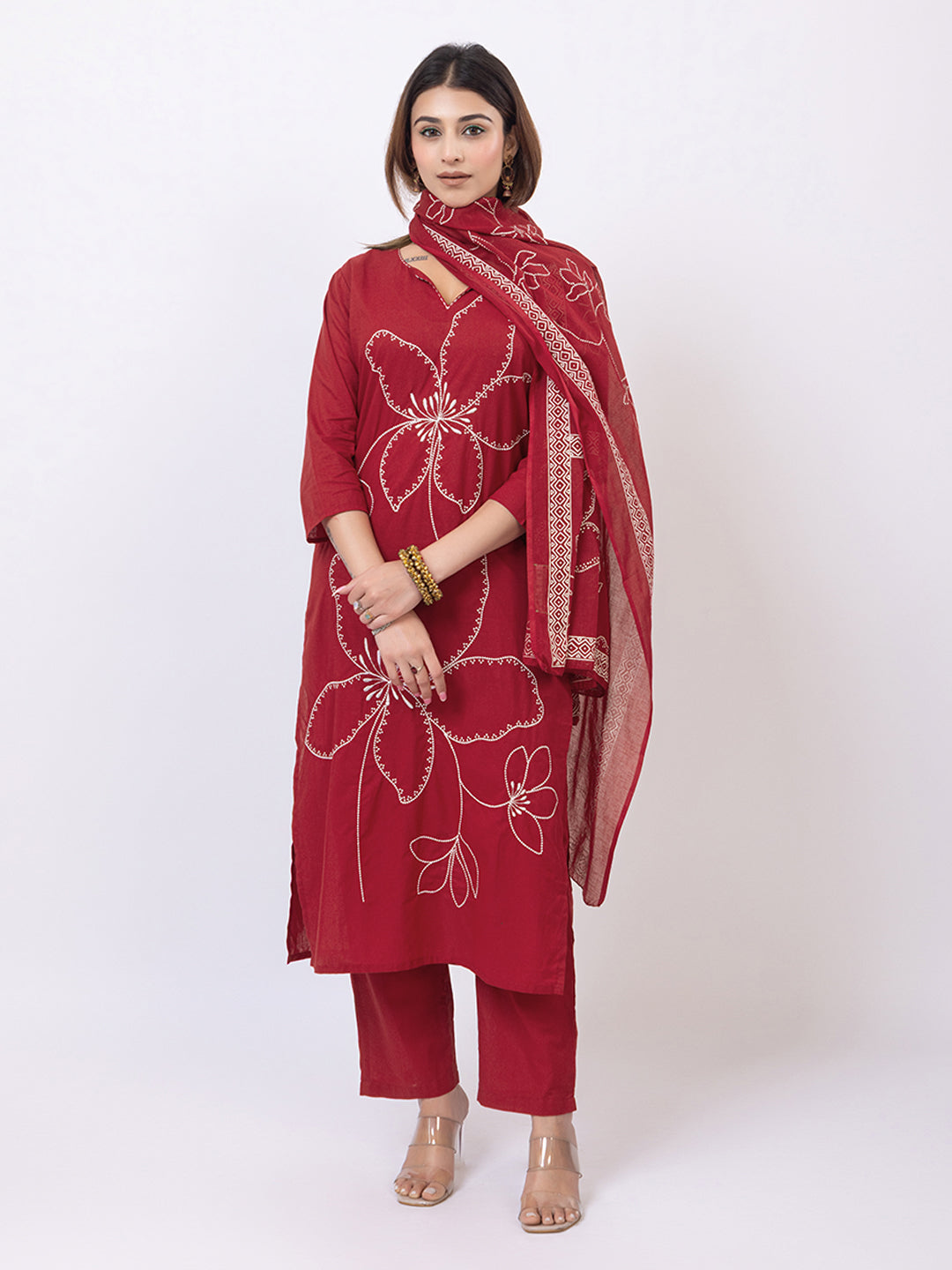 Tillaari Red Floral Embroidered Straight Kurta Set with Bandhani Print Dupatta