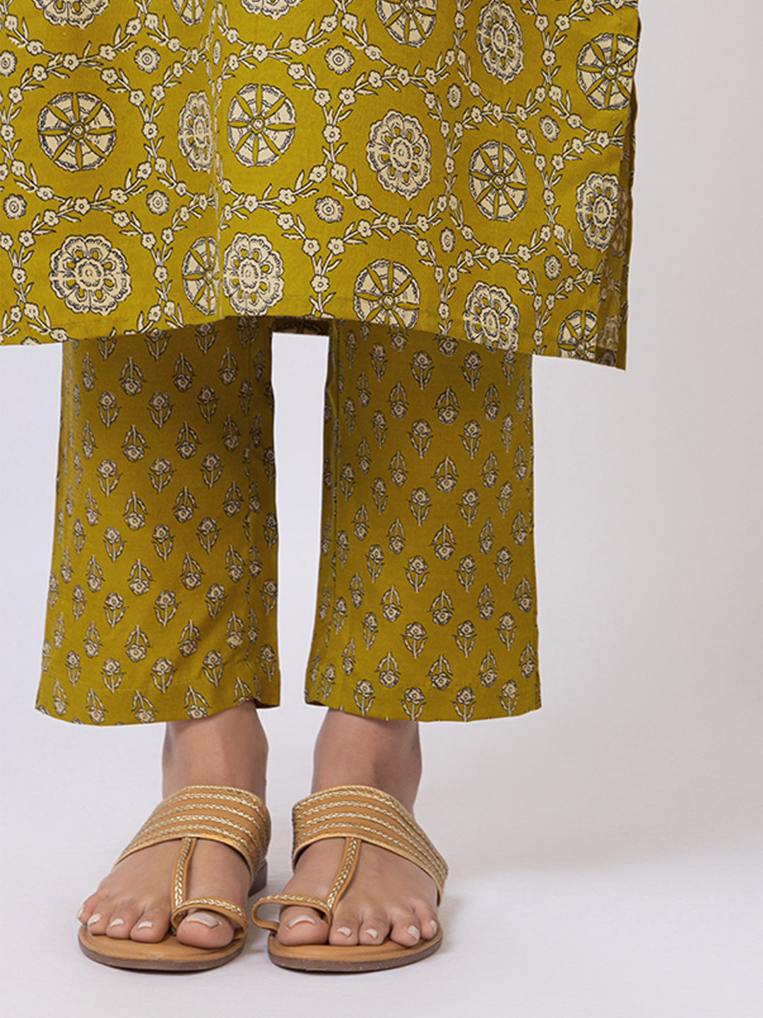 Tillaari Mustard Yellow Printed Straight Kurta Set with Dupatta