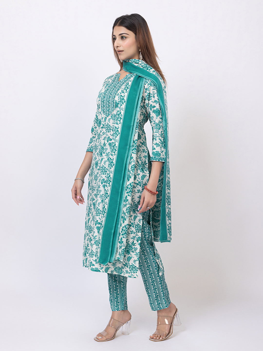 Tillaari Green Floral Printed Straight Kurta Set with Dupatta