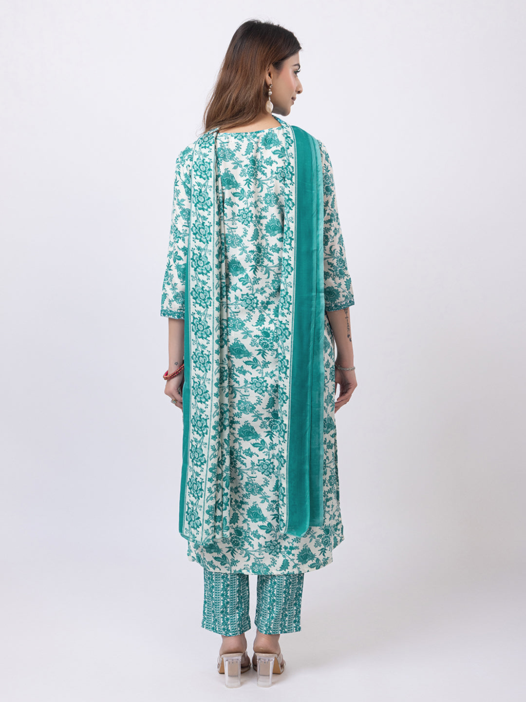 Tillaari Green Floral Printed Straight Kurta Set with Dupatta