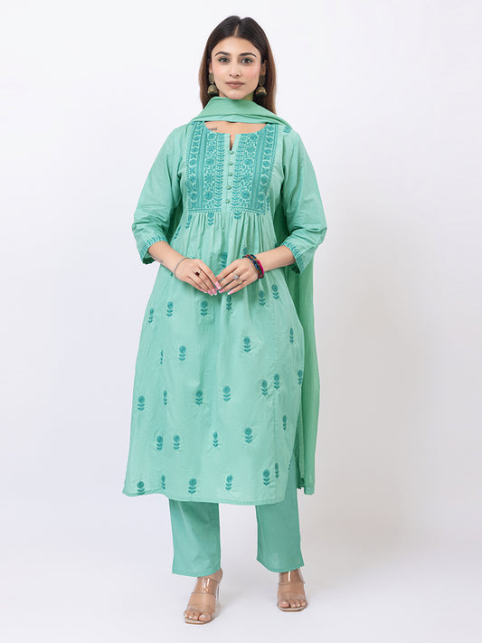 Tillaari Mint Green Embroidered Straight Kurta Set with Dupatta